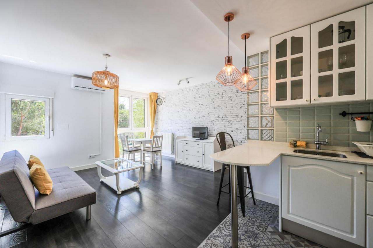 Apartamento Para 5 Personas Cerca De Ifema Y Aeropuerto Alquiler Temporal Madrid Exterior foto