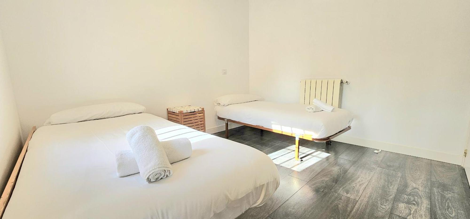 Apartamento Para 5 Personas Cerca De Ifema Y Aeropuerto Alquiler Temporal Madrid Exterior foto